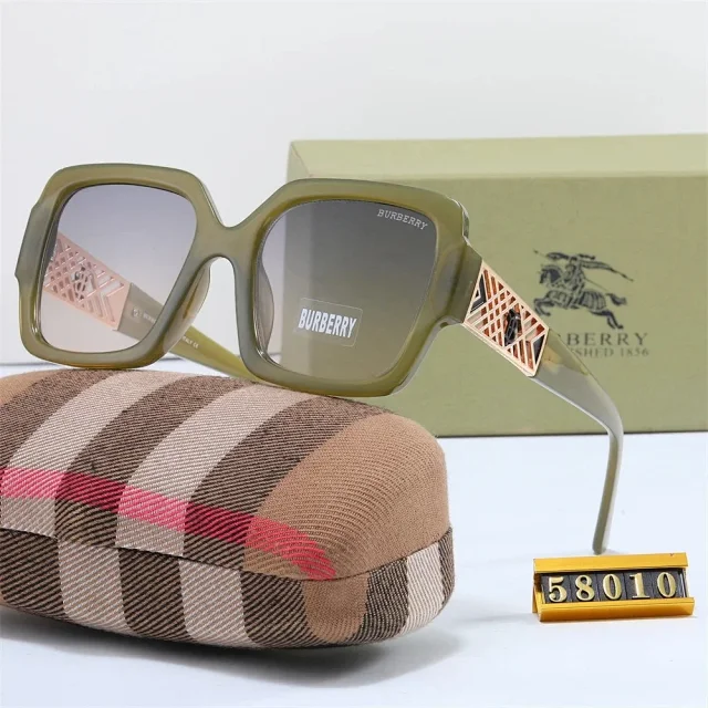Burberry Multiple sunglasses styles product detail image 3