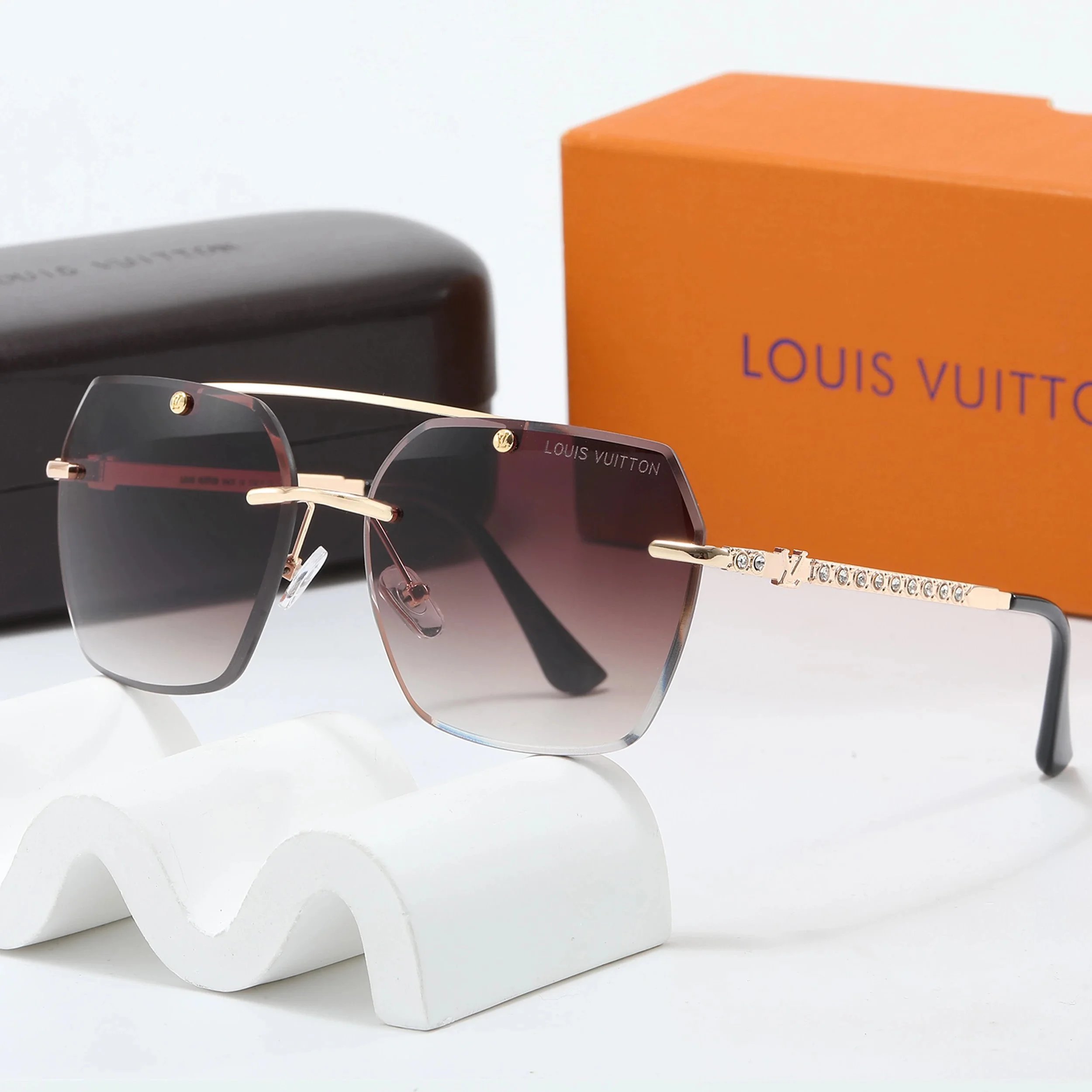 Louis Vuitton Monogram Shield Sunglasses White - 9