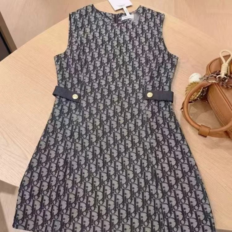 Spot 2026 summer new Korean style full print jacquard waist slim sleeveless crewneck classic dress women