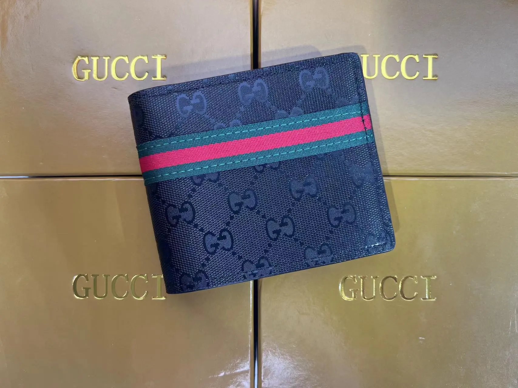 GUCCI