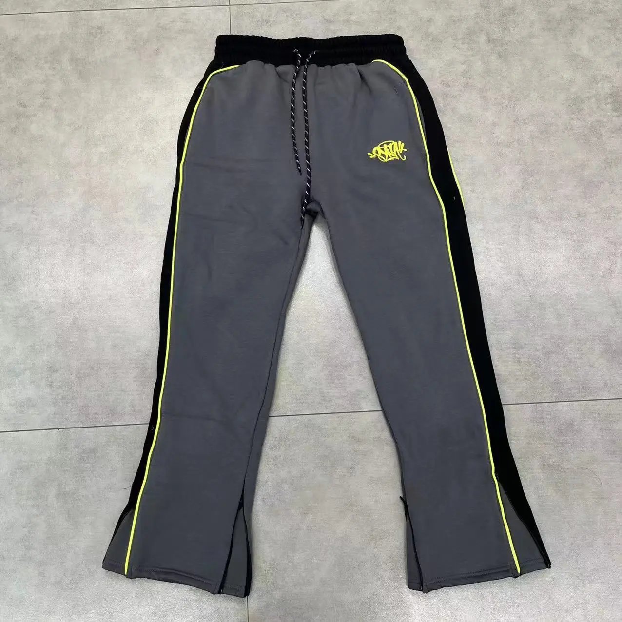 Nike Sportswear Tech Fleece x Central Cee Syna World