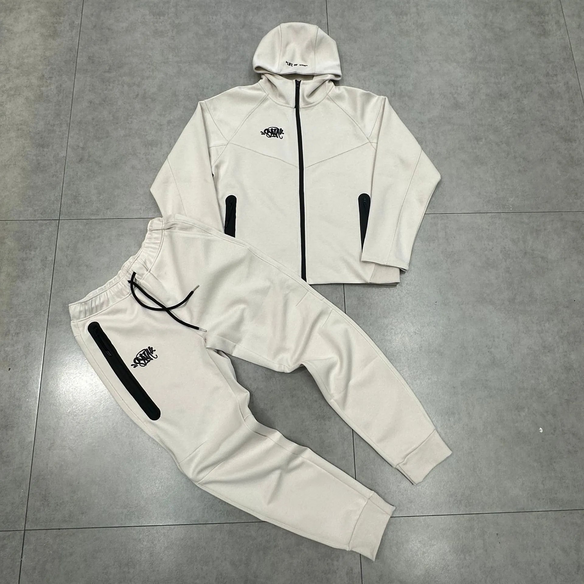 Nike Sportswear Tech Fleece x Central Cee Syna World