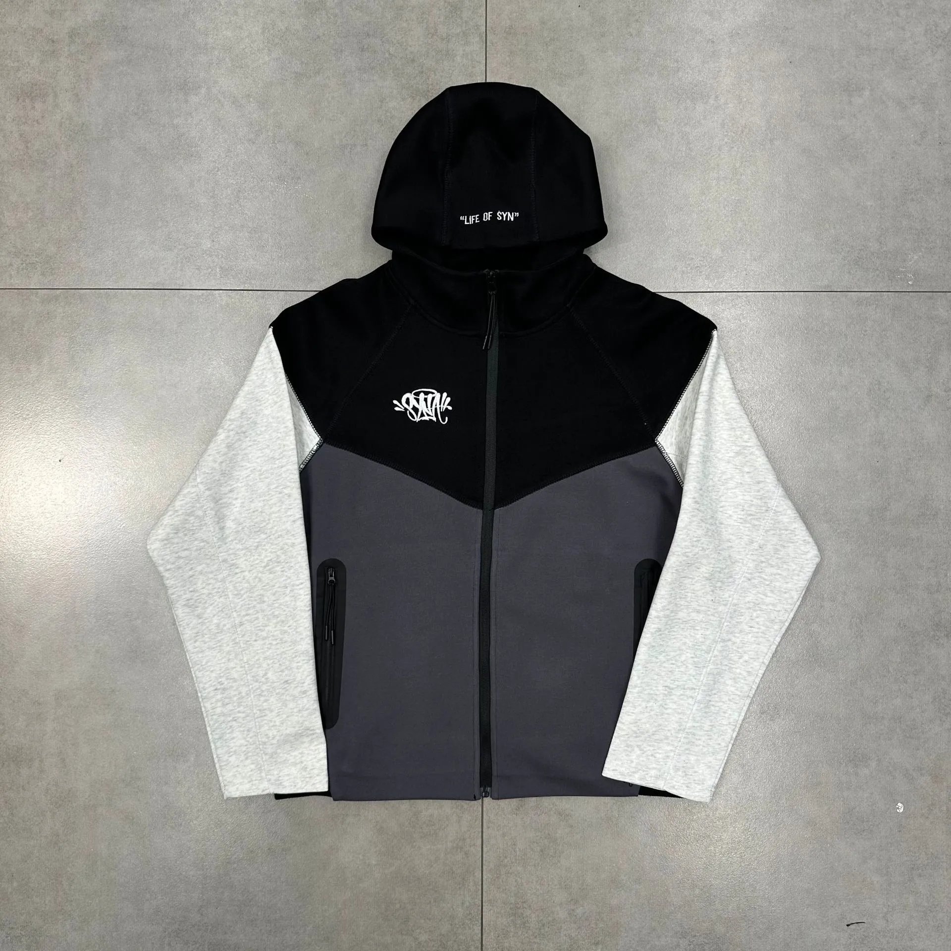 Nike Sportswear Tech Fleece x Central Cee Syna World