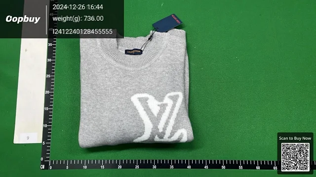 Louis Vuitton Knitwear Crewneck knit sweater with LV intarsia logo product detail image 12