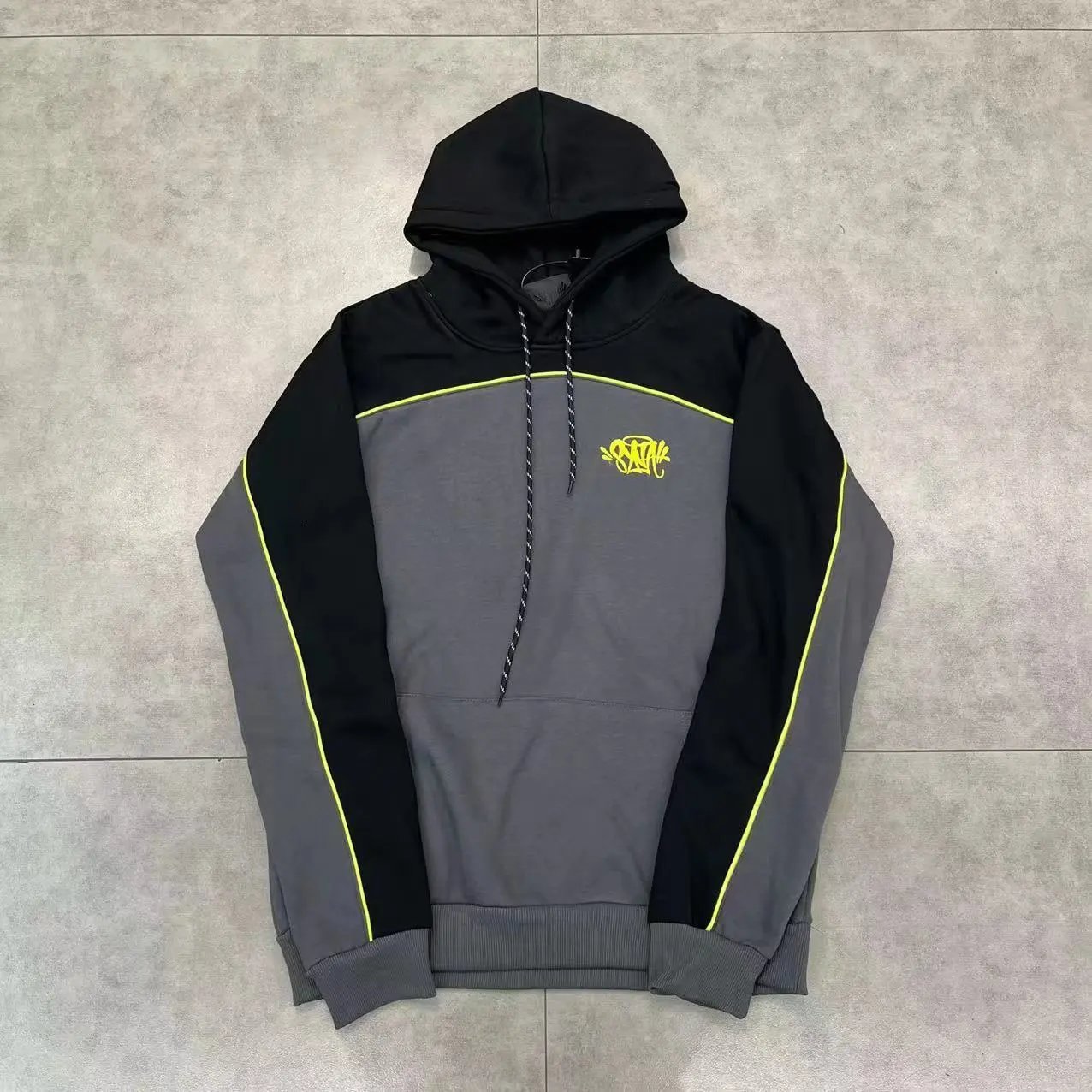 Nike Sportswear Tech Fleece x Central Cee Syna World