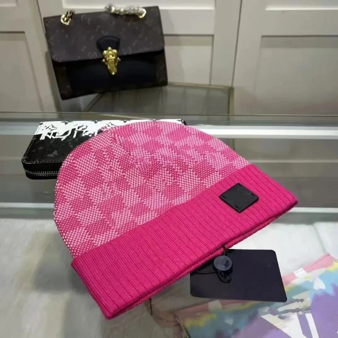 LV scarf & Beanie