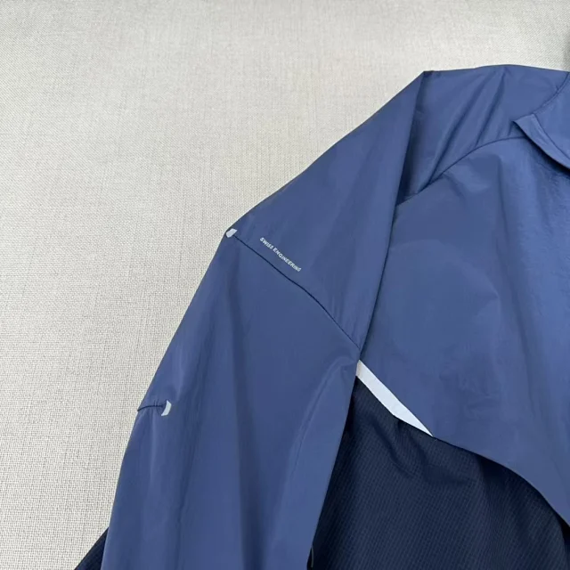 On Jackets Core Jacket product detail image 14