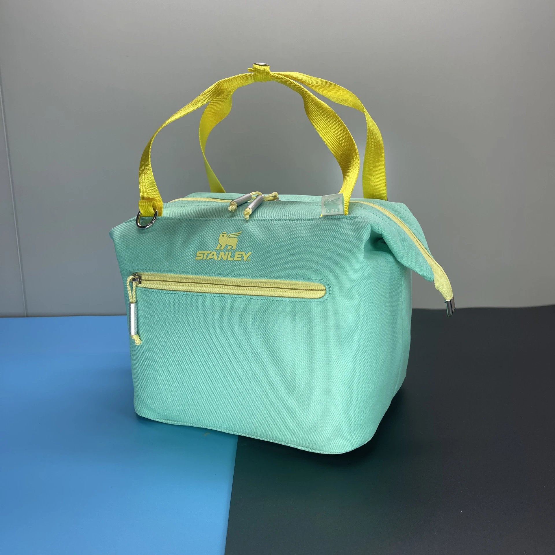 Stanley Uncategorized Julienne Mini Soft Cooler — Mint Green (Lunch Pack on the same day)
