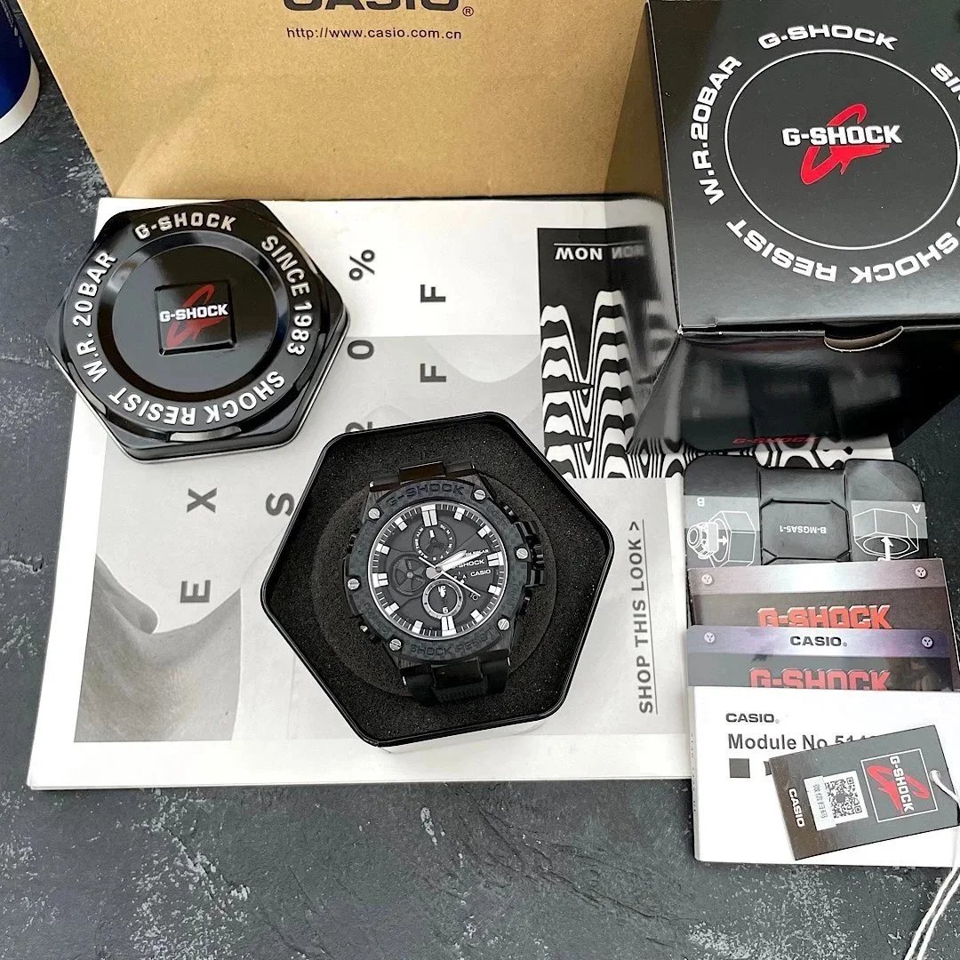 Casio Watches G-Shock analog multi-dial watch with date display image 7