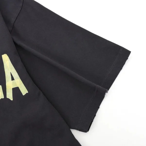 Balenciaga Logo Print Off-White T-Shirt - 9
