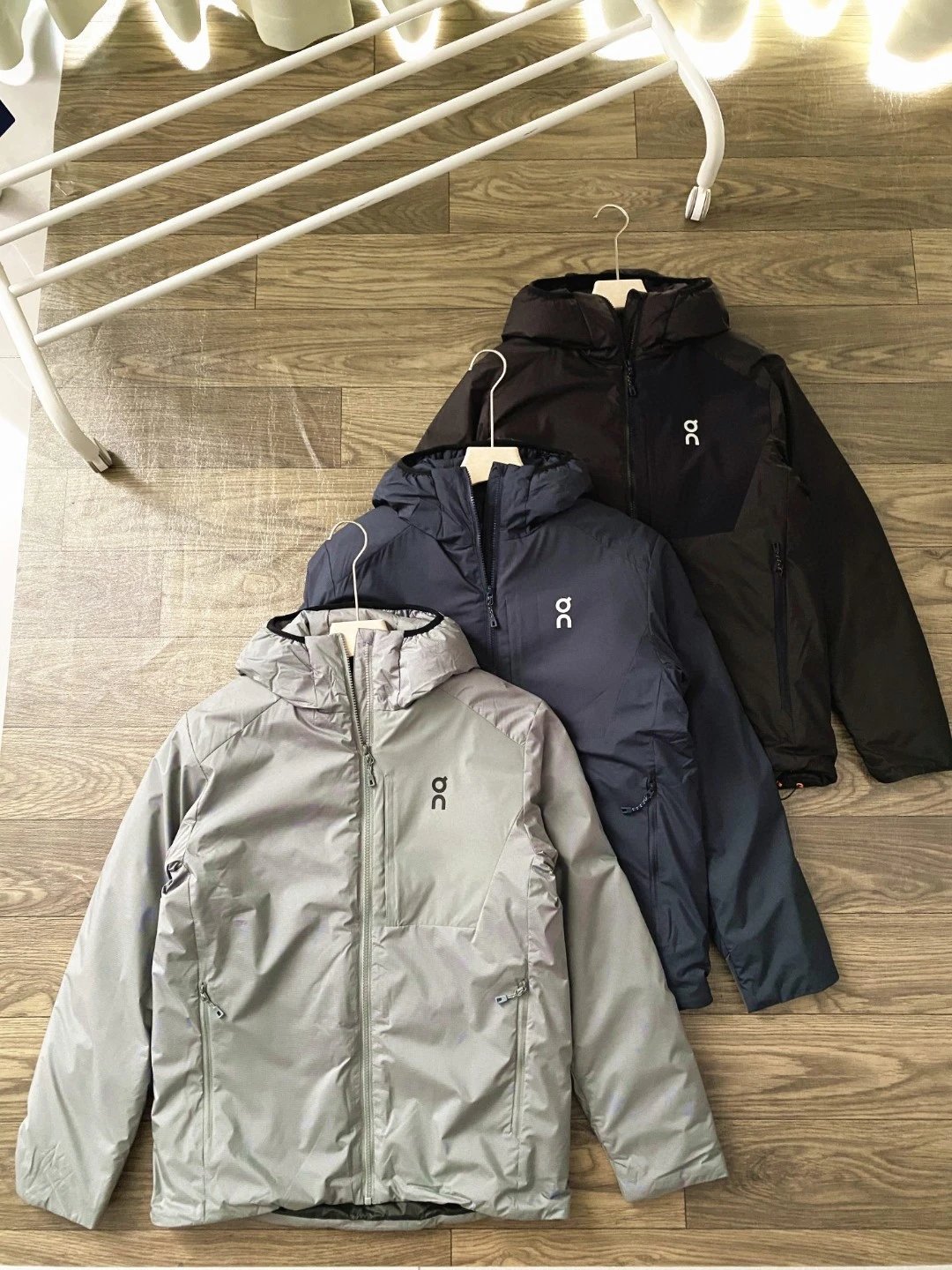 On Running Cloud jacket Gray Outerwear - 4