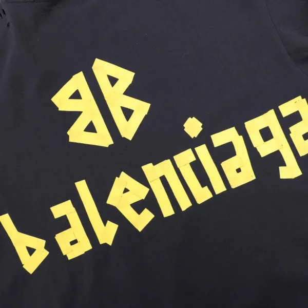 Balenciaga Logo Print Off-White T-Shirt - 10
