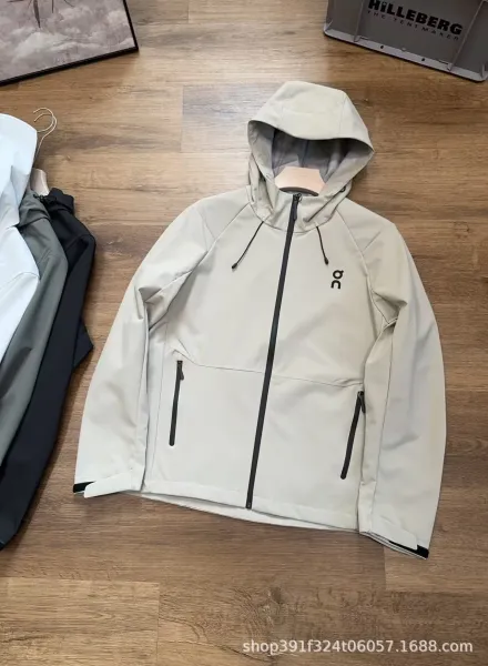 On Running Windbreaker Jacket Beige Outerwear - 1