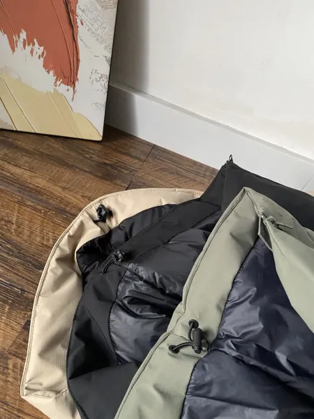 Alo Yoga Performance Hooded Windbreaker Army Green Jacket - 21