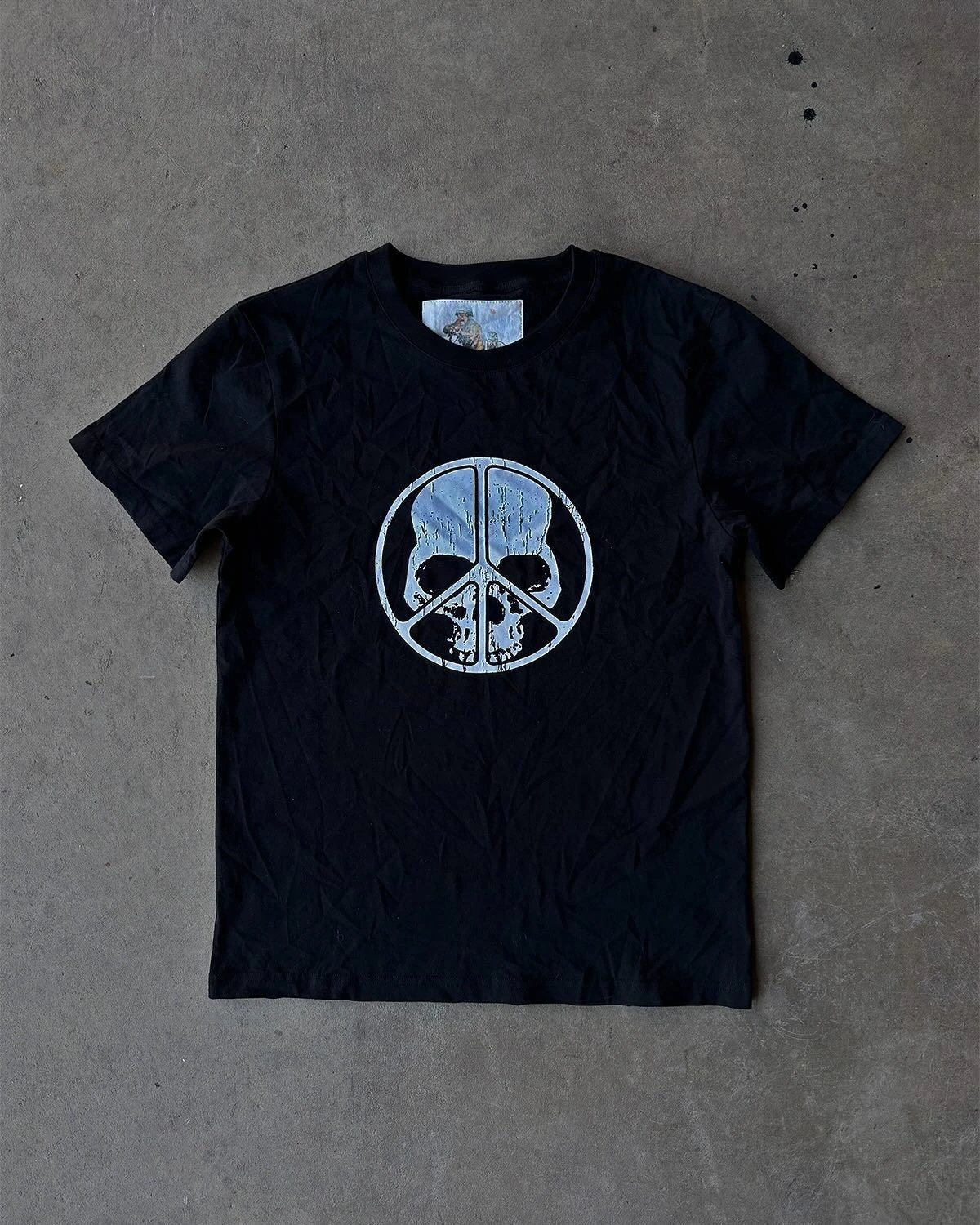 Dark Vintage Print T-Shirt photo 6