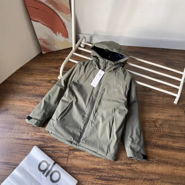Alo Yoga Performance Hooded Windbreaker Army Green Jacket - 1