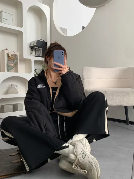 The North Face Denali 2 Fleece Hoodie Off-White Cream Outerwear - 23