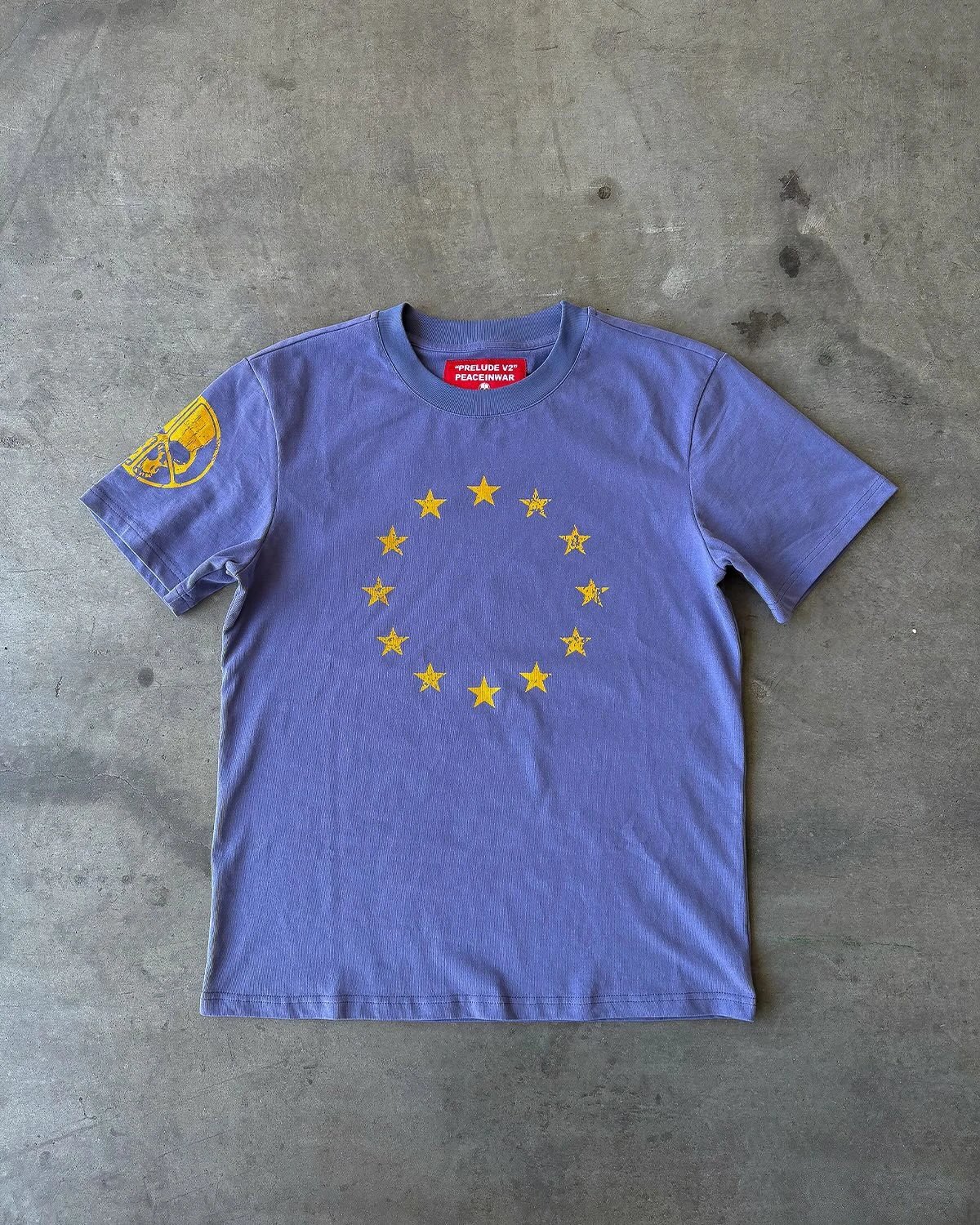 Dark Vintage Print T-Shirt photo 2