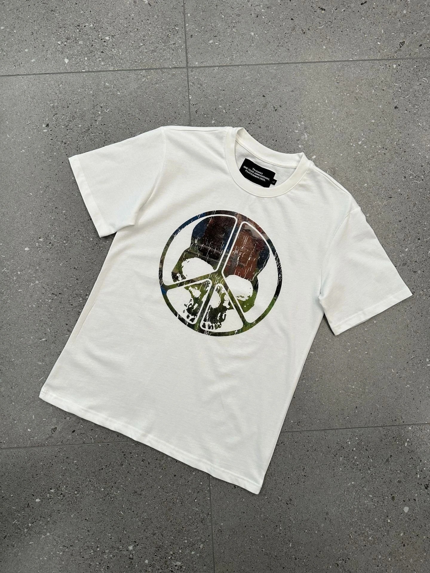 Dark Vintage Print T-Shirt photo 8