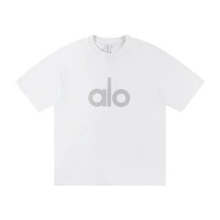 04 White