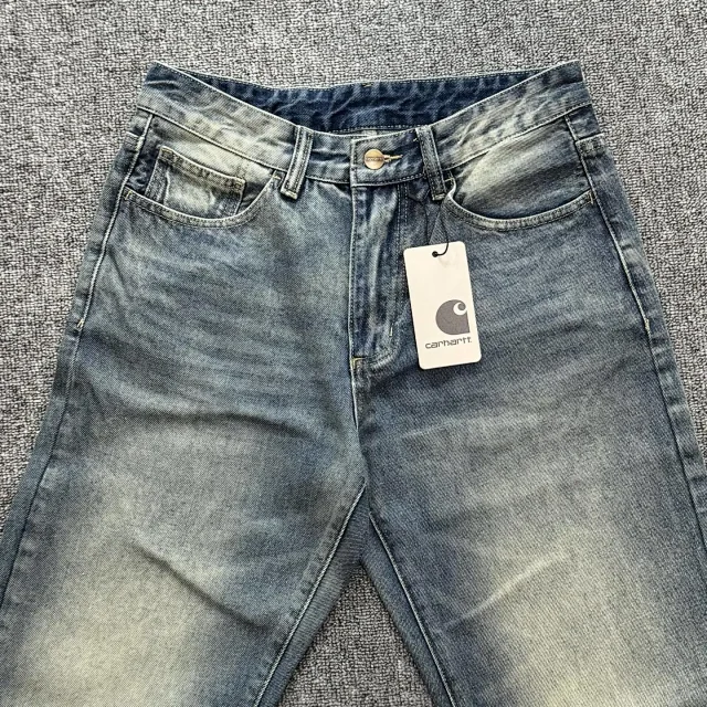 Carhartt Jeans Straight-Leg with Logo Back Pocket Patch product detail image 37