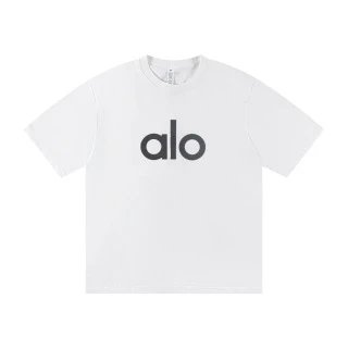 05 White Black Image