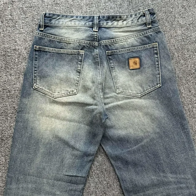 Carhartt Jeans Straight-Leg with Logo Back Pocket Patch product detail image 38