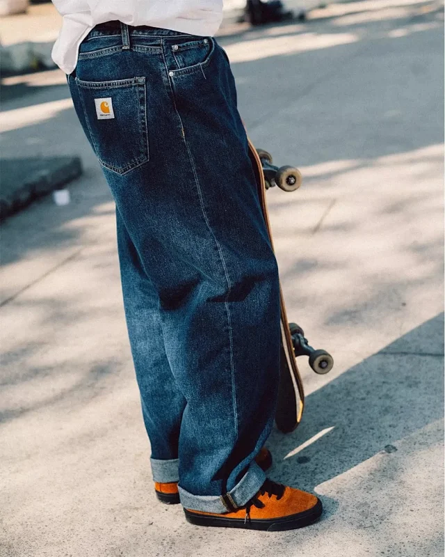 Carhartt Jeans Straight-Leg with Logo Back Pocket Patch product detail image 8