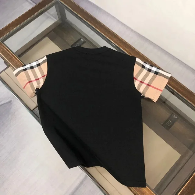 Burberry T-Shirts Short-Sleeve with Check Trim product detail image 6