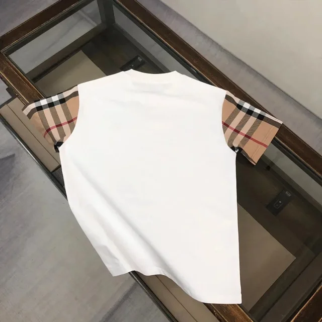 Burberry T-Shirts Short-Sleeve with Check Trim product detail image 8