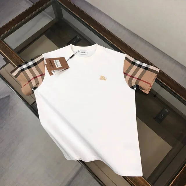 Burberry T-Shirts Short-Sleeve with Check Trim product detail image 7