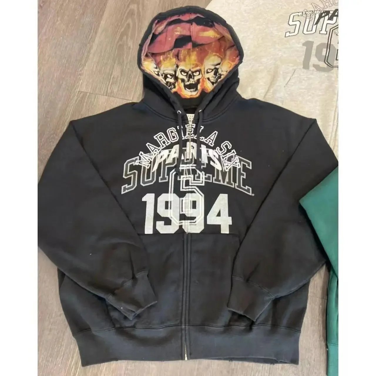 Product view 16