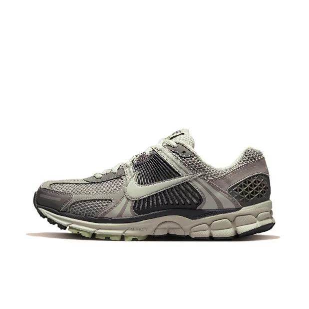 Nike Sneakers Zoom Vomero 5 product detail image 4