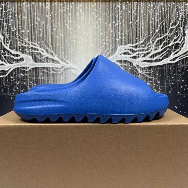 ID4133 Klein Blue