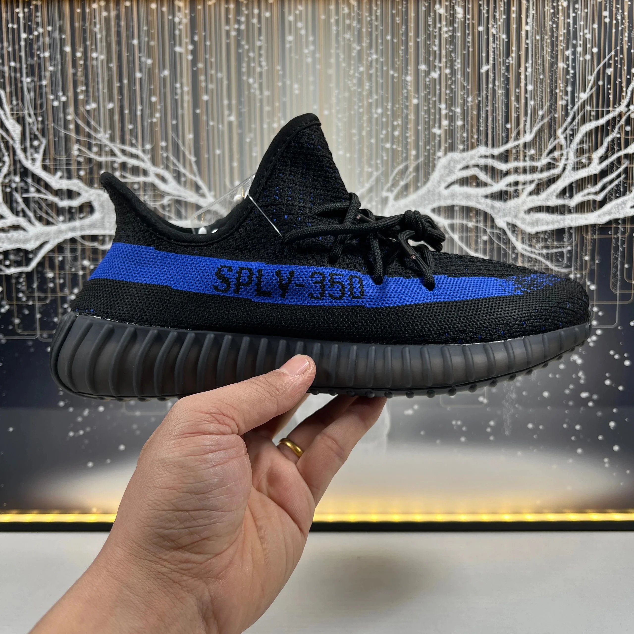 GY7164 Black Blue