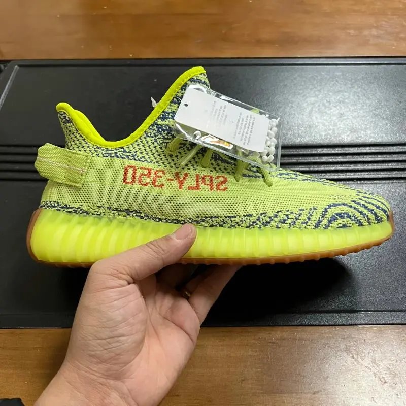 B37572 Yellow Zebra