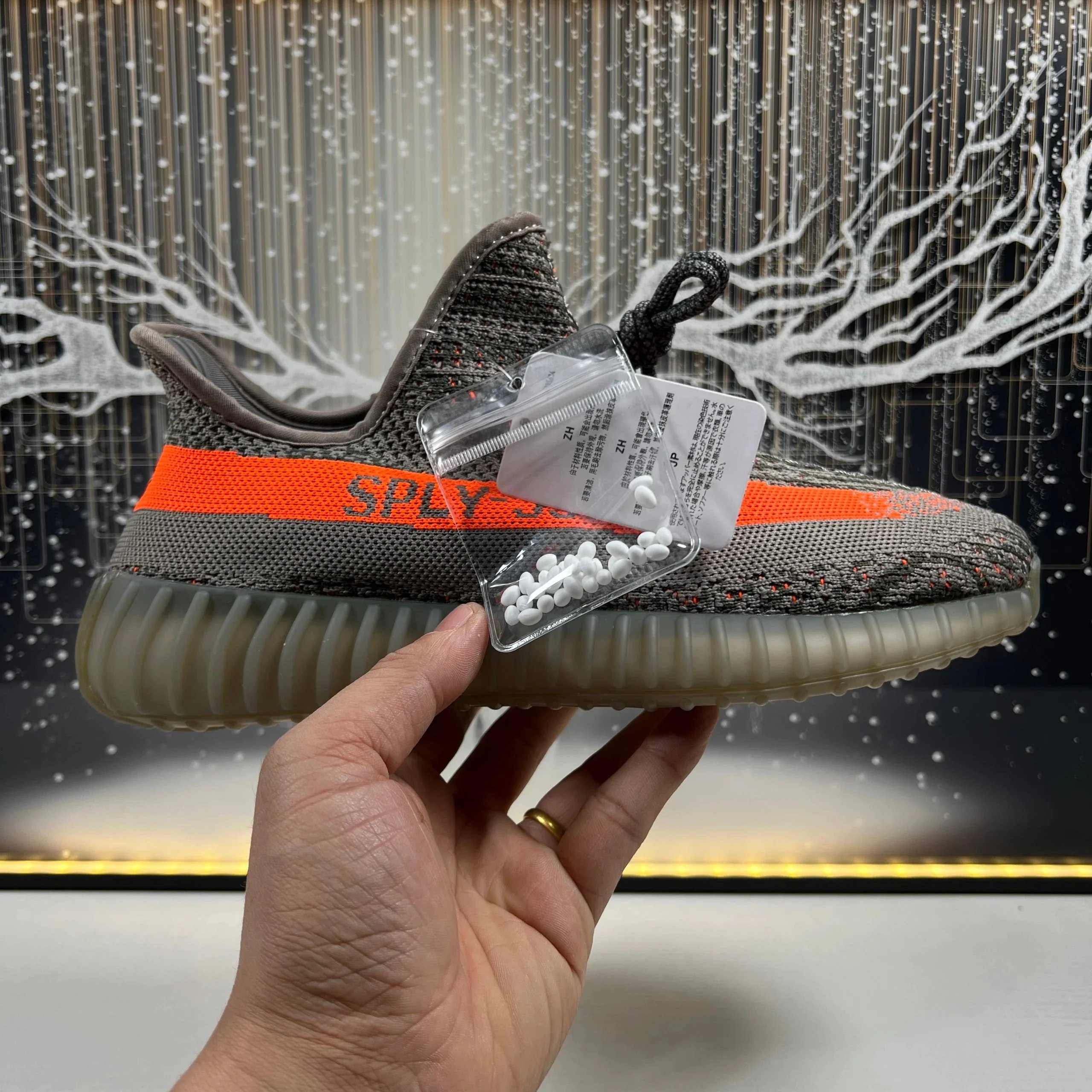 BB1826 Grey Orange
