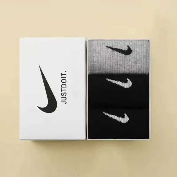 Nike Swoosh Logo Crew Socks Set Gray/Black Socks - 1