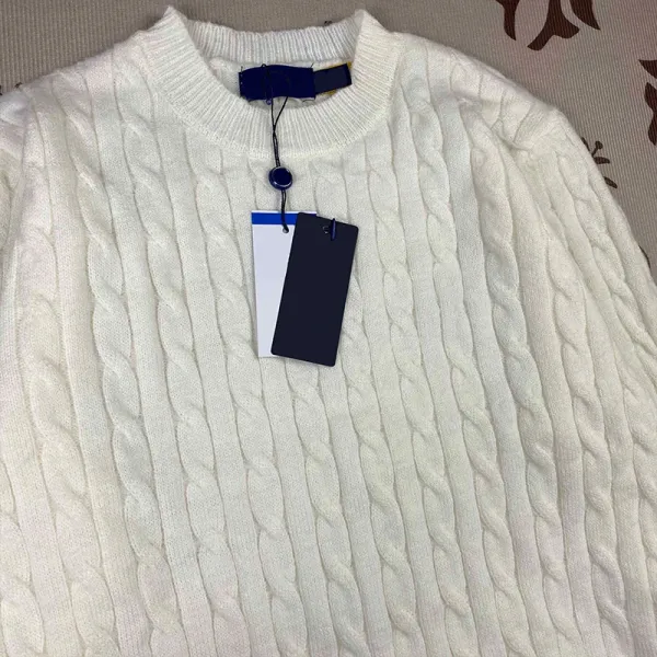 Design Cable Knit Red Sweater - 8