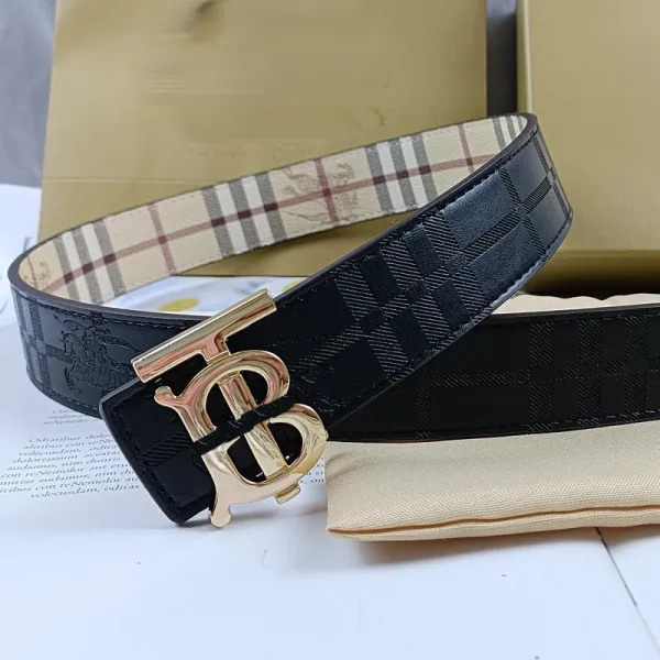 Burberry Check Belt with TB Logo in Beige and Brown Paired with Distressed Blue Jeans - 15