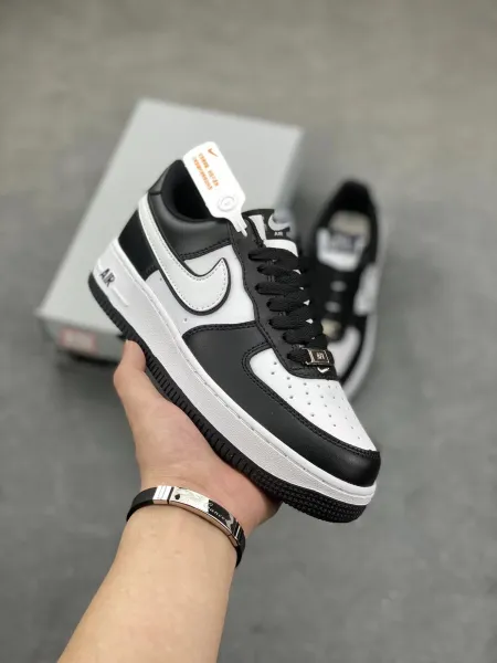 Nike Air Force 1 Low 'Cactus Jack' White Lime Teal Sneakers - 19