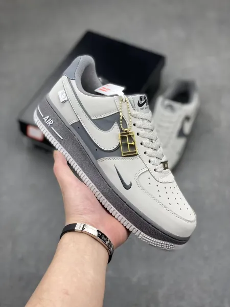 Nike Air Force 1 Low 'Cactus Jack' White Lime Teal Sneakers - 24