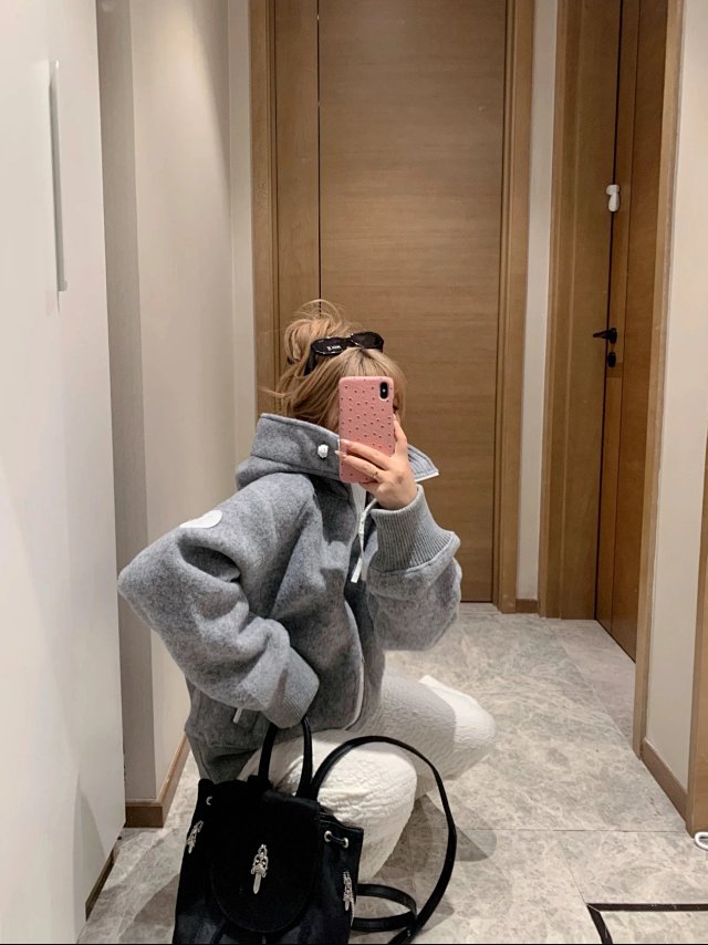 Canada Goose Grey Hooded Zip-Up Wool Jacket: seller detail photo 2