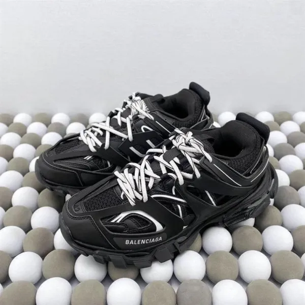 Balenciaga Track 2 White Chunky Sneakers - 4