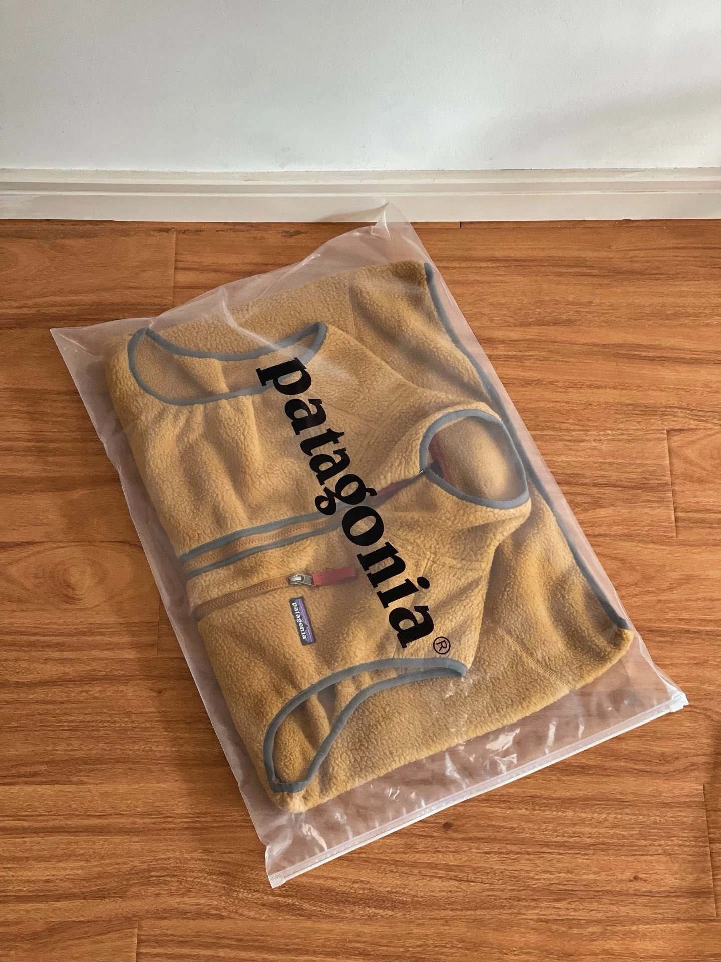 Patagonia Better Sweater Vest Beige Fleece Vest