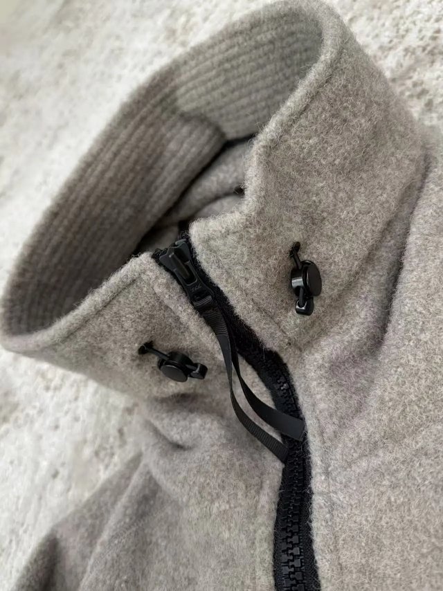 Canada Goose Grey Hooded Zip-Up Wool Jacket: seller detail photo 10