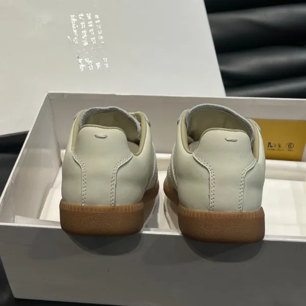 Maison Margiela Replica Sneakers Black Sneakers - 12