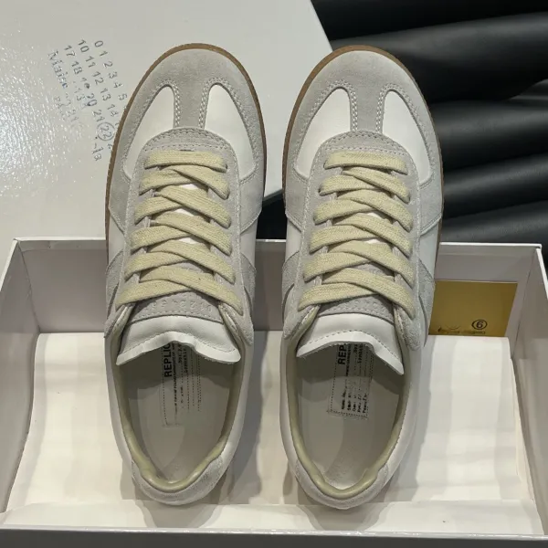 Maison Margiela Replica Sneakers Black Sneakers - 20