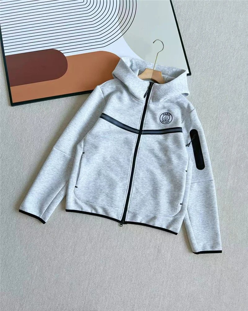 Embroidered Knit Tracksuit photo 5