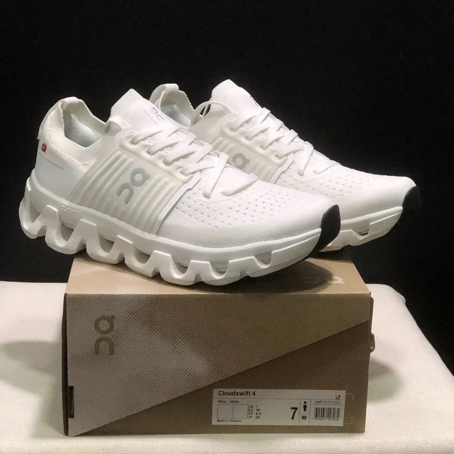 Cloudswift 4-白黑